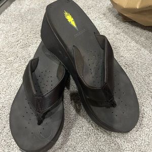 Women’s Volatile Sandals